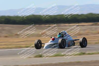 media/Jun-05-2022-CalClub SCCA (Sun) [[19e9bfb4bf]]/Group 3/Qualifying/